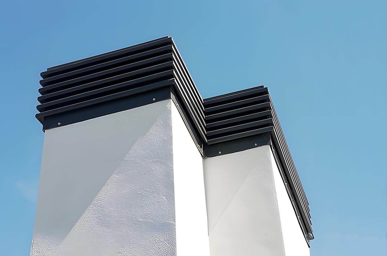 Sombrerete mecánico vs estático: cuál elegir para chimenea y ventilación